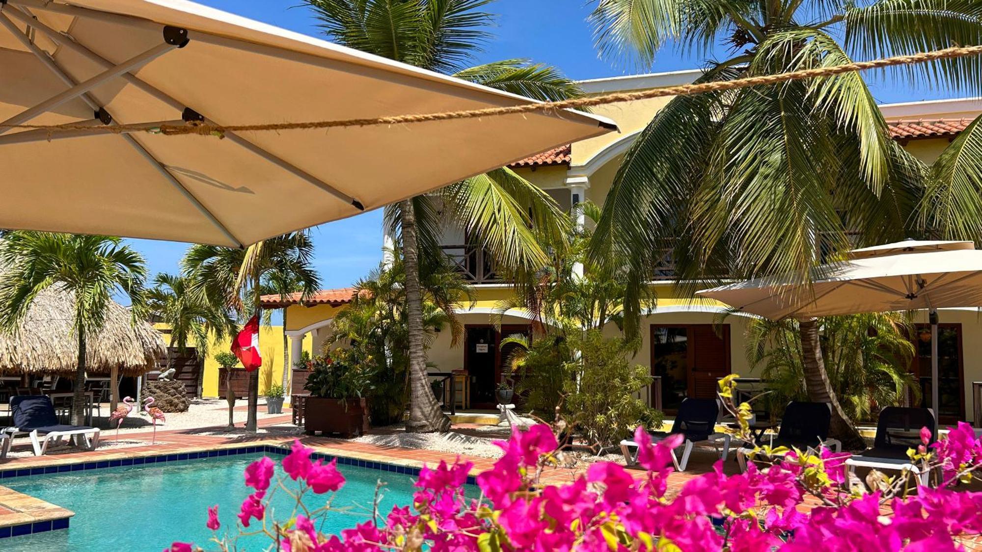 Sonrisa Boutique Hotel - Adults Only Kralendijk  Luaran gambar