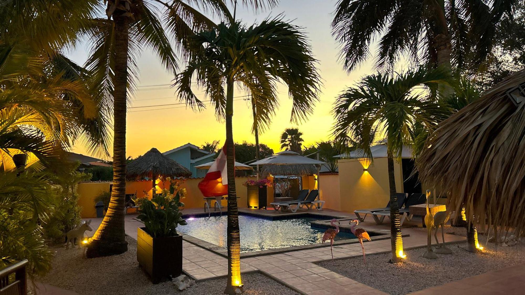 Sonrisa Boutique Hotel - Adults Only Kralendijk  Luaran gambar