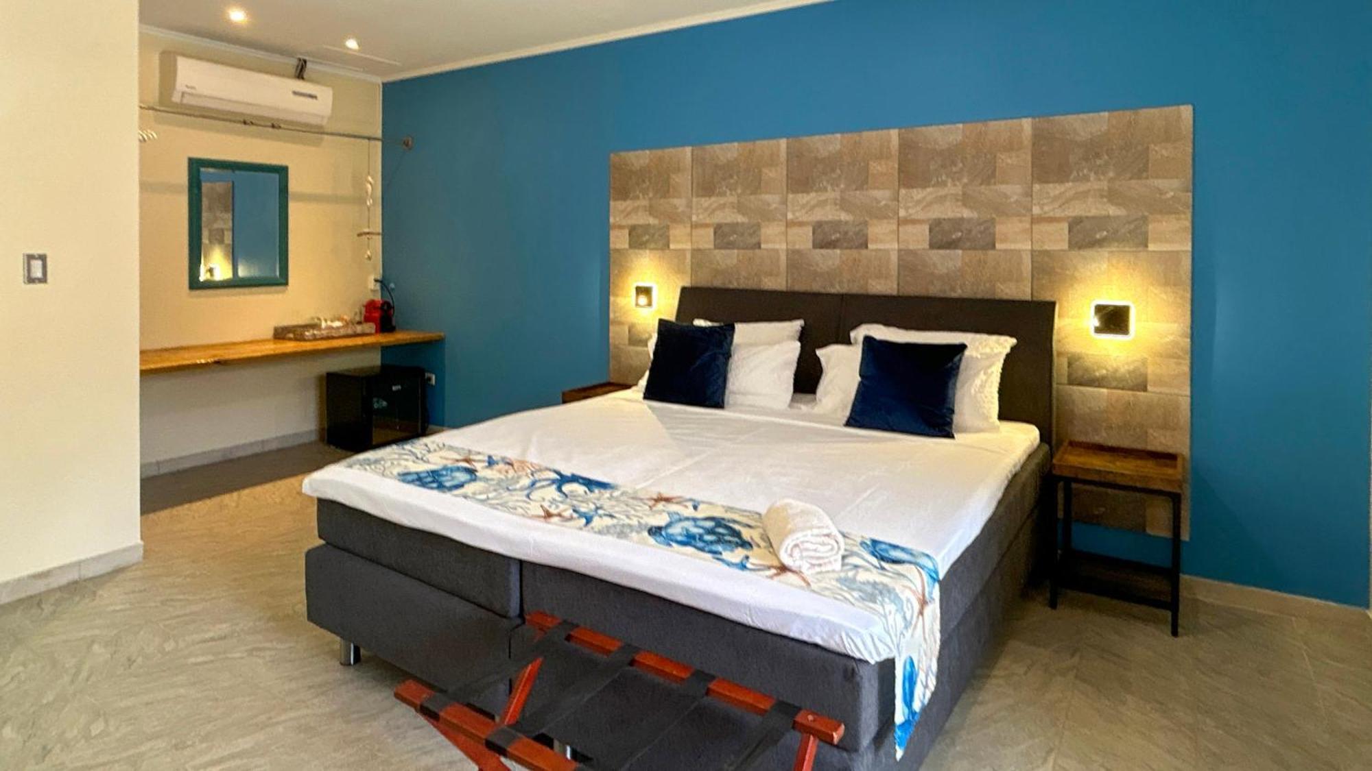 Sonrisa Boutique Hotel - Adults Only Kralendijk  Luaran gambar