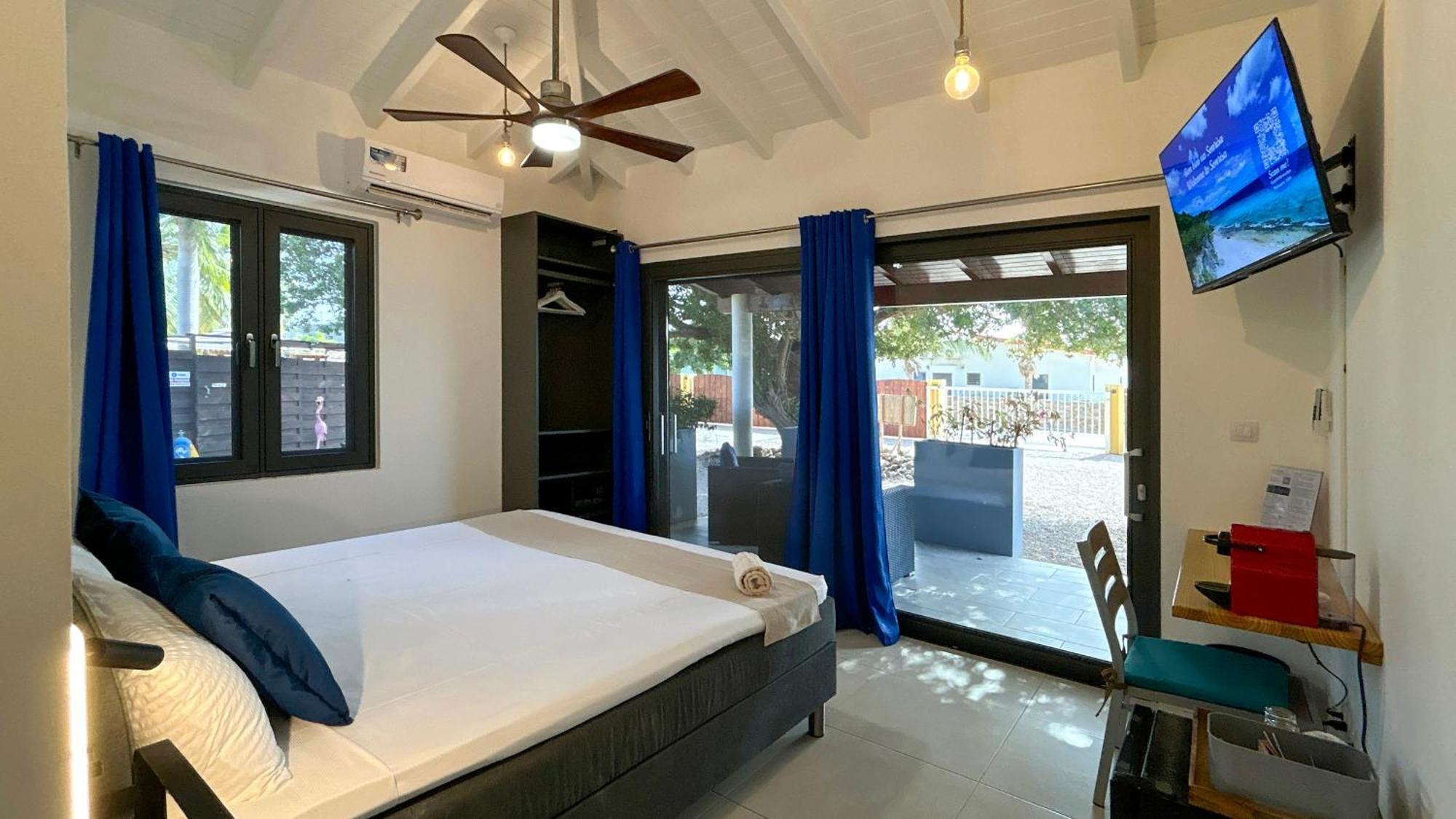 Sonrisa Boutique Hotel - Adults Only Kralendijk  Luaran gambar